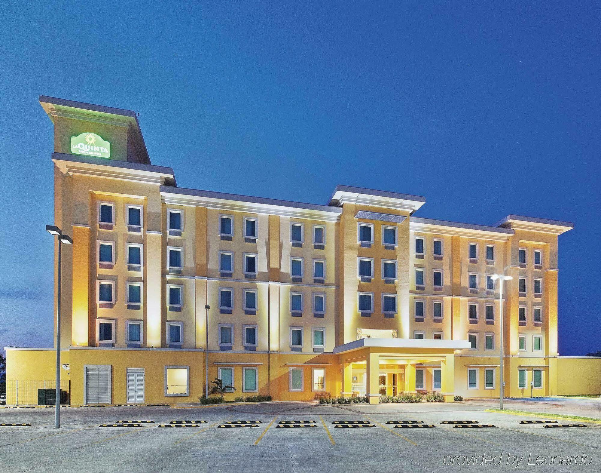 Hotel La Quinta by Wyndham Poza Rica Zewnętrze zdjęcie